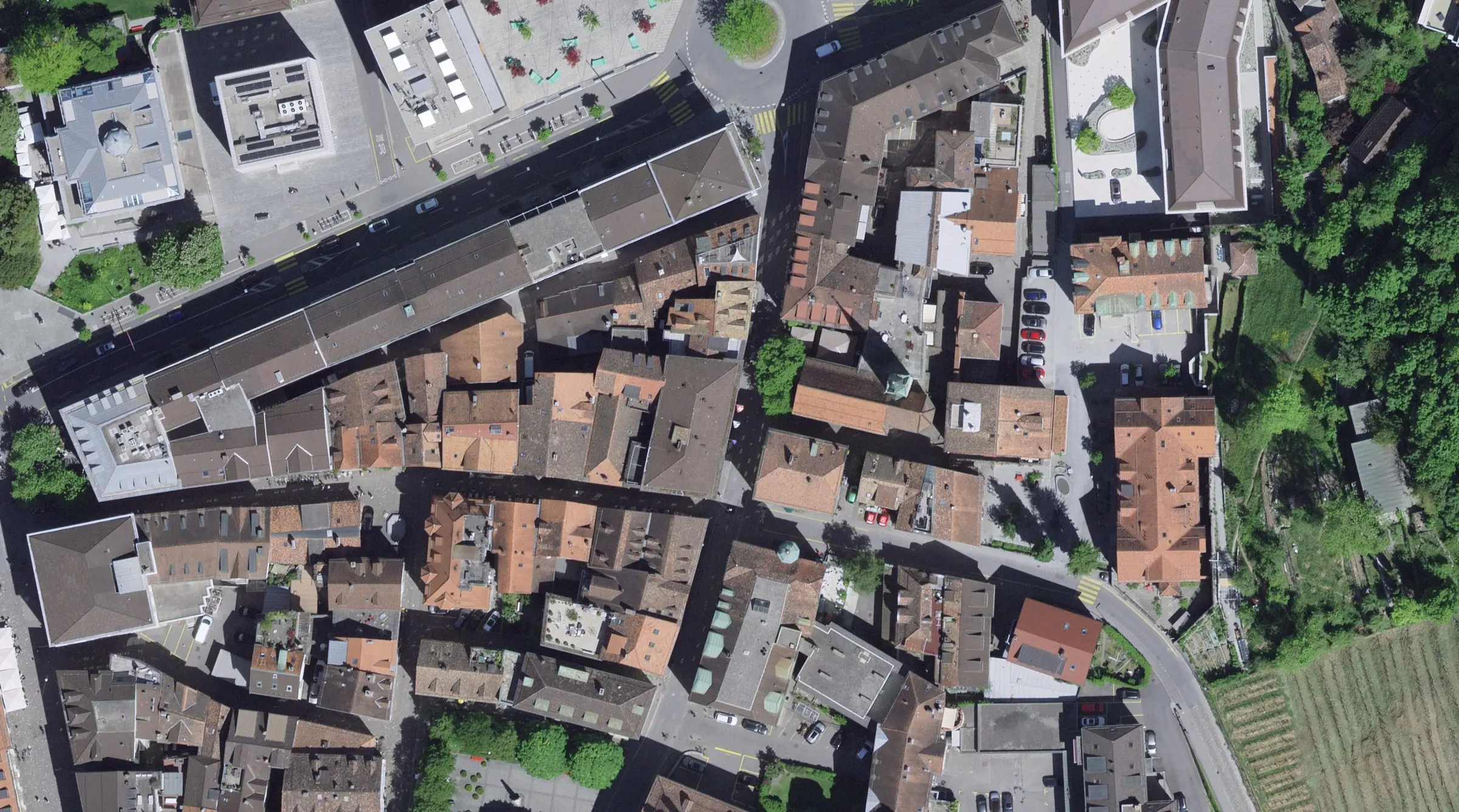 Luftbild der Churer Altstadt, in der Mitte die Reichsgasse 18